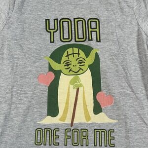 Port & Company Shirt Womens Medium Gray Yoda One For Me Star Wars Tee Graphic